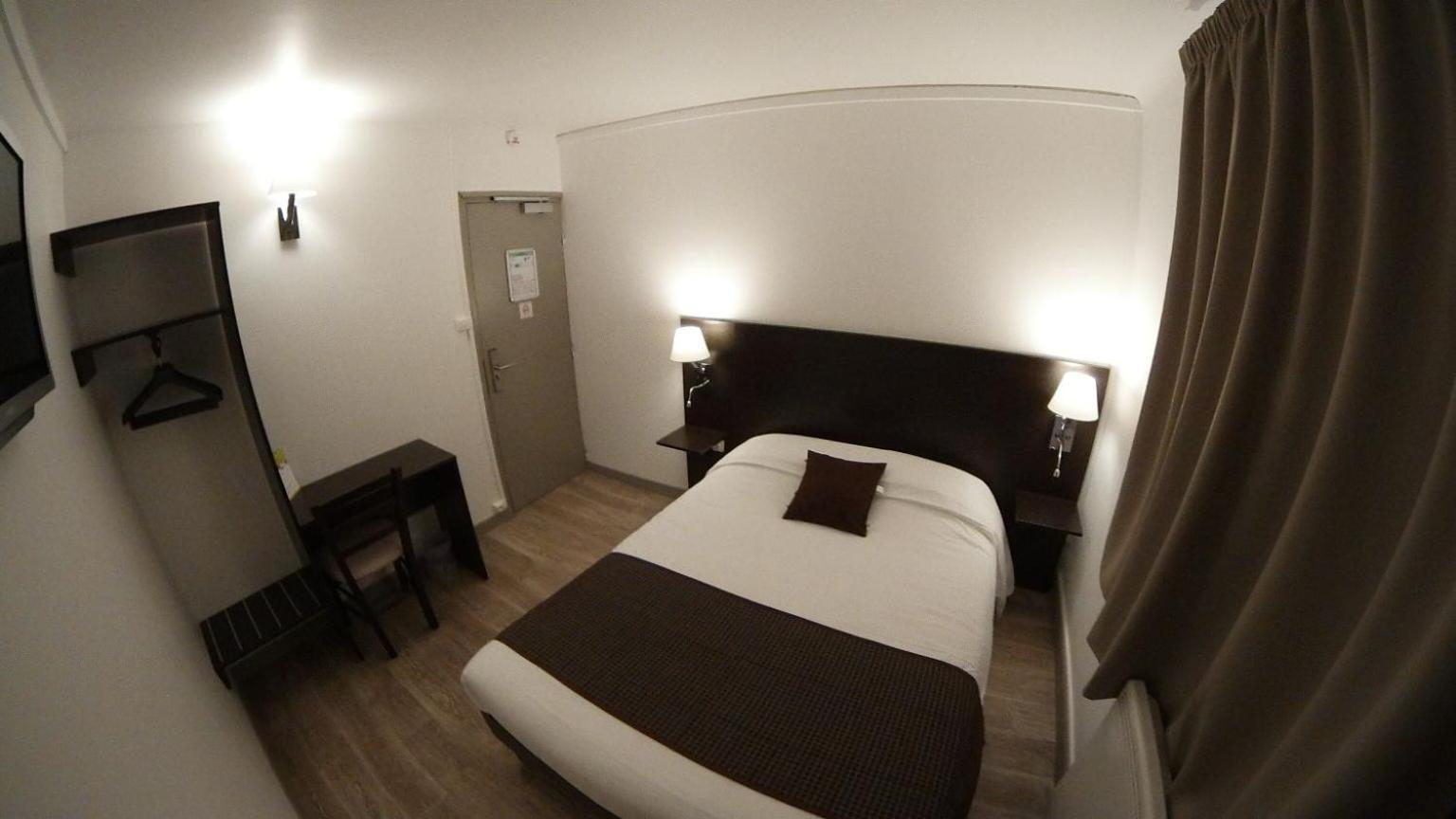 Nevers Hotel Exterior photo